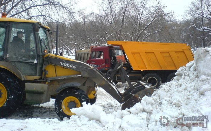 погрузка и вывоз снега в Барнауле